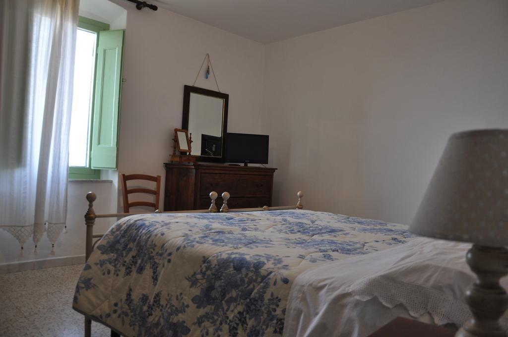 Agriturismo "Antico Frantoio" Foligno Eksteriør billede